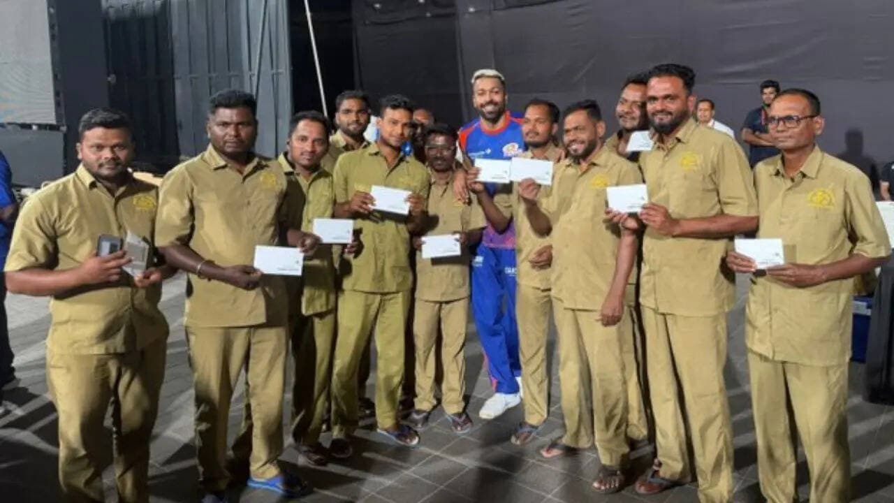 Hardik Pandya rewards Wankhede ground staff ahead of IPL 2026