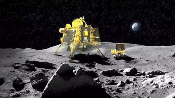ISRO’s Chandrayaan-3 Discovers Ice Reserves on Moon! A Game-Changer for Space Exploration