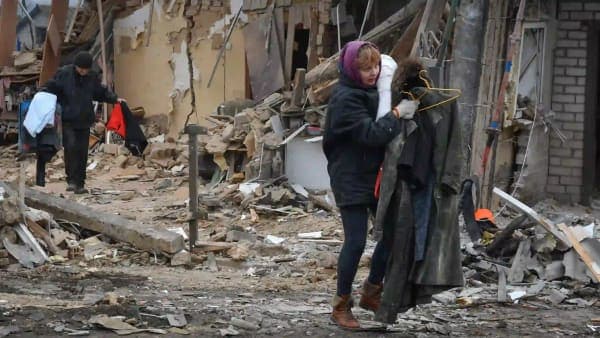 Russia Captures 3 Villages in Ukraine! Putin's Army Advances Amid Ongoing War, Zelensky Demands Strict Sanctions