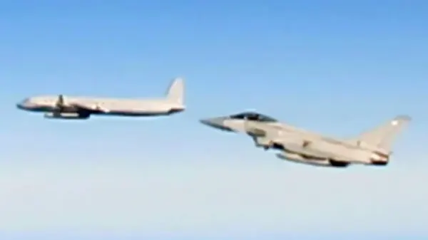 British Fighter Jets Intercept Putin’s Planes Near NATO Airspace
