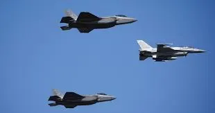 Russia-NATO War Scare: Fighter Jets Over Poland, Tension Peaks in Ukraine