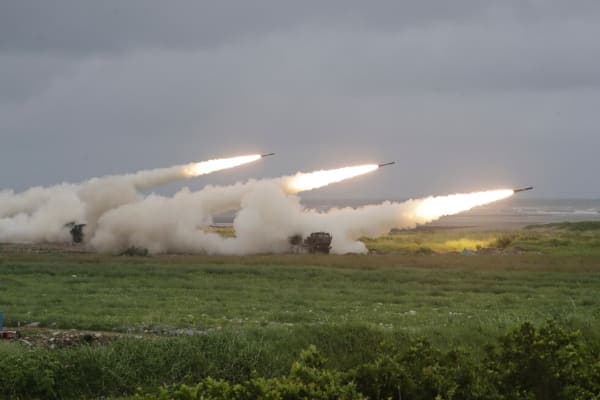 Taiwan Fires HIMARS Rockets Toward China-Facing Waters for First Time